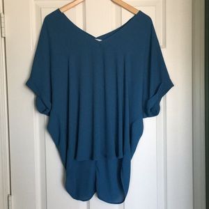 Lush short-sleeved blouse.